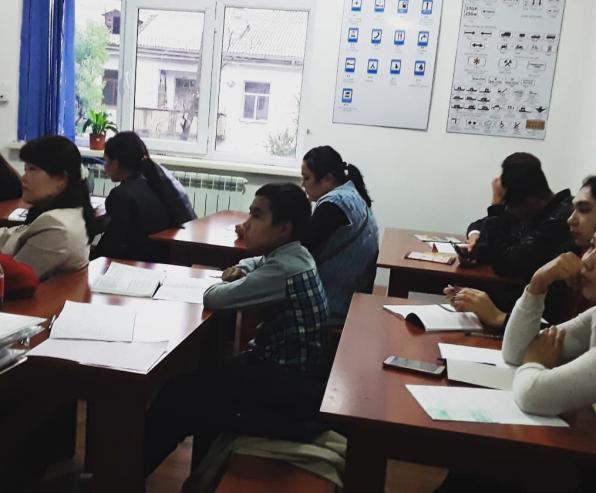 Онлайн и с посещением обучение на права в Таразе!